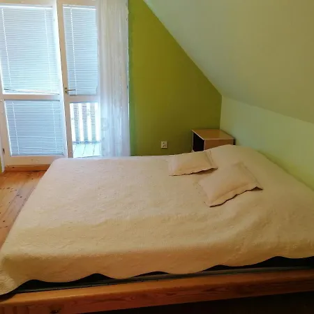Letniskowy Osp Lodge *